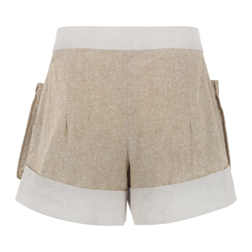 Venice Cargo Shorts in Ivory and Tan